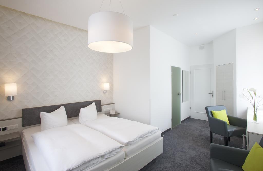 Ebner - Boutique-Hotel & Konditorei Ліндау Номер фото